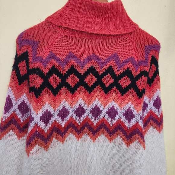 Aerie Fair Isle Turtleneck Sweater Red Cream Pink Soft‎ Oversized Slouchy Medium - Picture 6 of 12